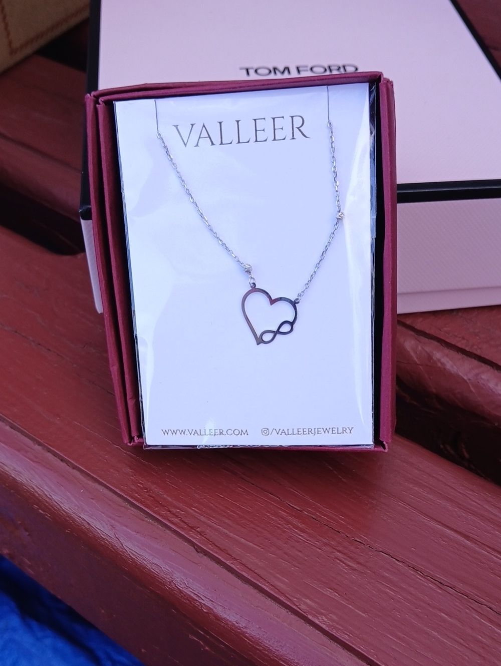 Heart Infinity Necklace, Dainty Infinity Necklace with Heart